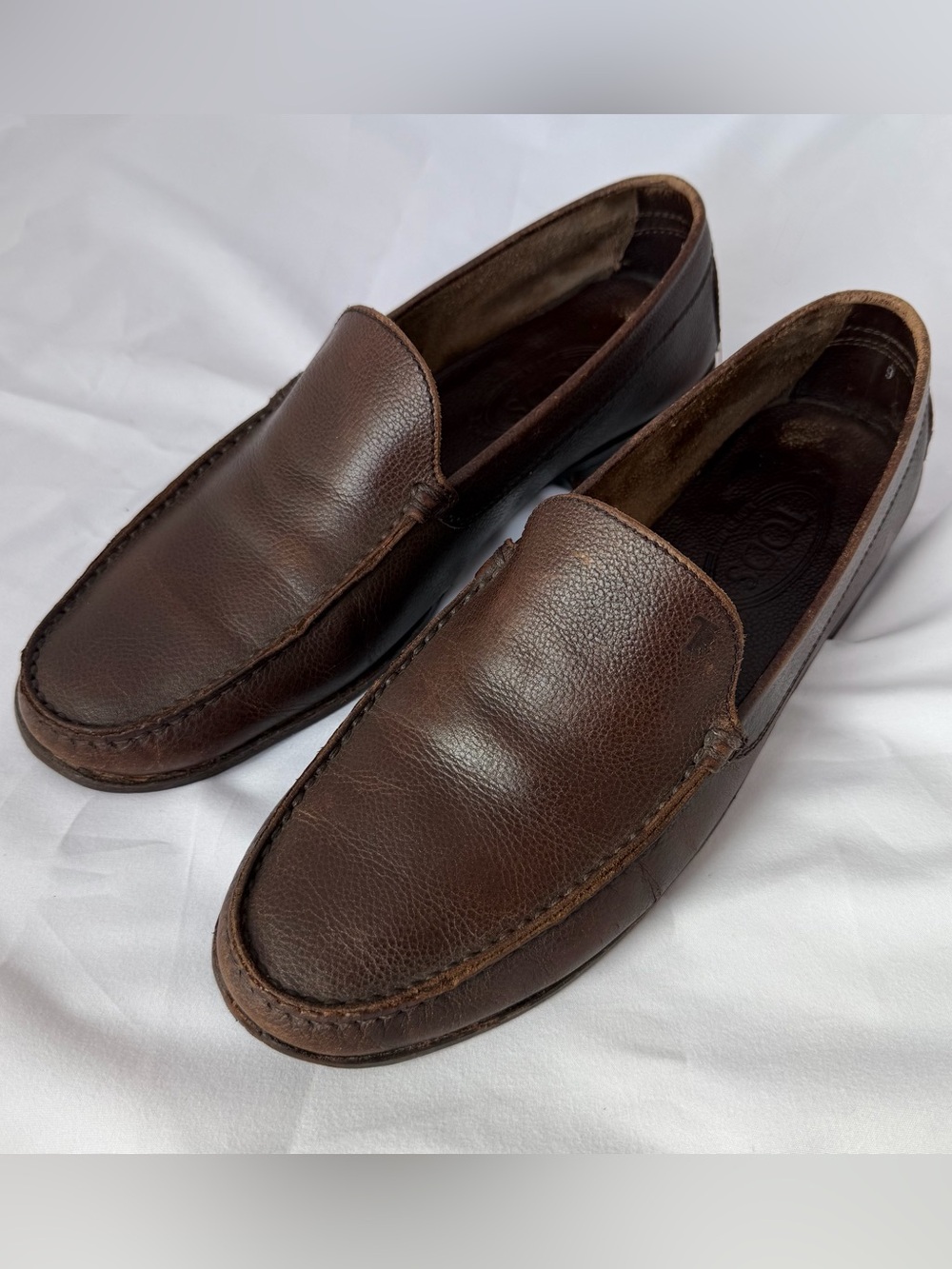 Tod’s Men’s Brown Pebbled Leather Moc Toe Loafers Size 9 Italy